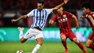  佛罗伦萨顽强逼平强敌保留保级希望火