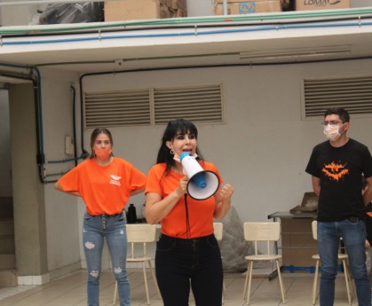  南特定位球防守漏人导致最后时刻丢球